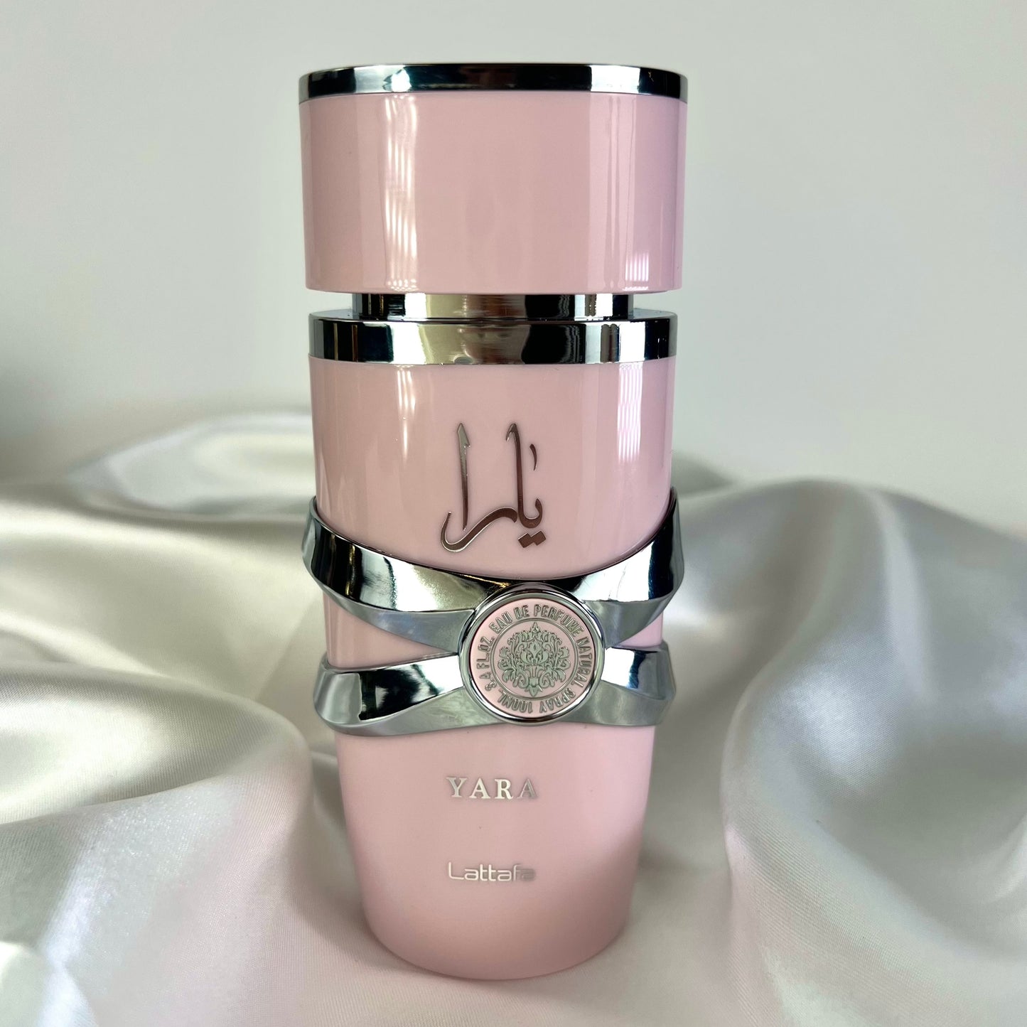 Yara Lataffa Viral perfume strawberry, soft, vanille perfume